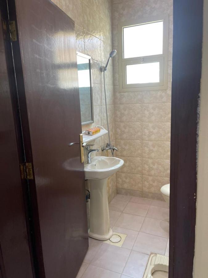Spacious Apartments At Basla St 3 Mins From King Fahd Stadium Рияд Екстериор снимка