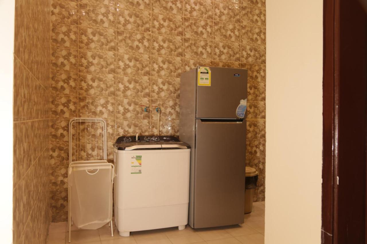 Spacious Apartments At Basla St 3 Mins From King Fahd Stadium Рияд Екстериор снимка
