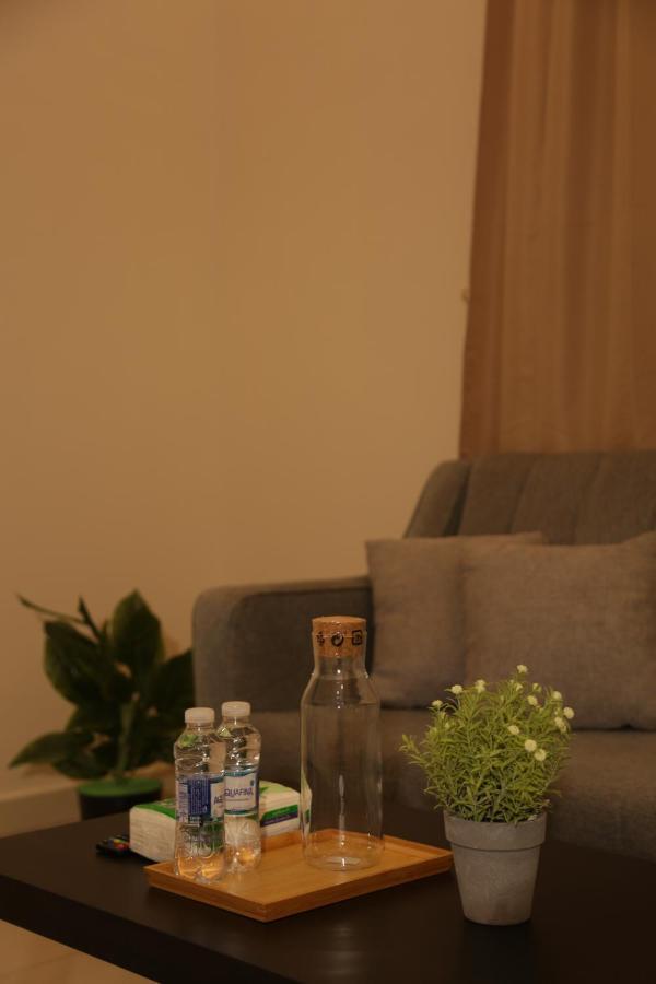 Spacious Apartments At Basla St 3 Mins From King Fahd Stadium Рияд Екстериор снимка