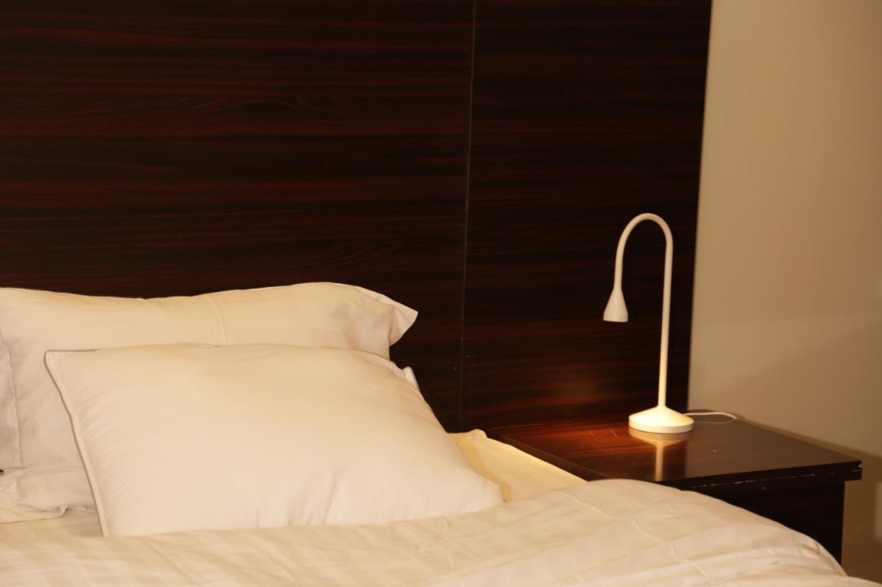 Spacious Apartments At Basla St 3 Mins From King Fahd Stadium Рияд Екстериор снимка